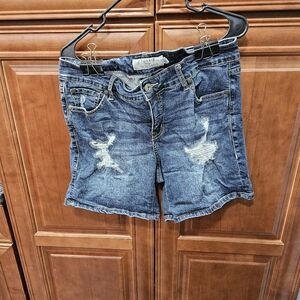 Torrid Med-Wash Jean Shorts #517